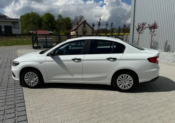 Fiat Tipo cena 29900 przebieg: 219746, rok produkcji 2019 z Lubin małe 154